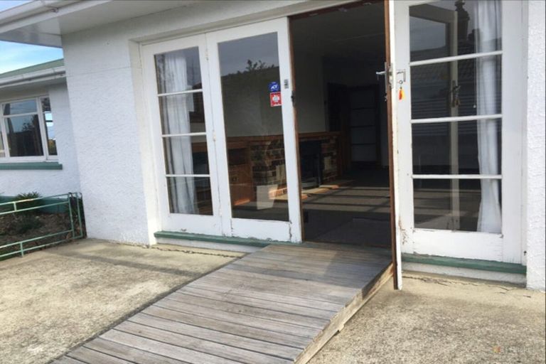 Photo of property in 8 Opie Street, Waimate, 7924