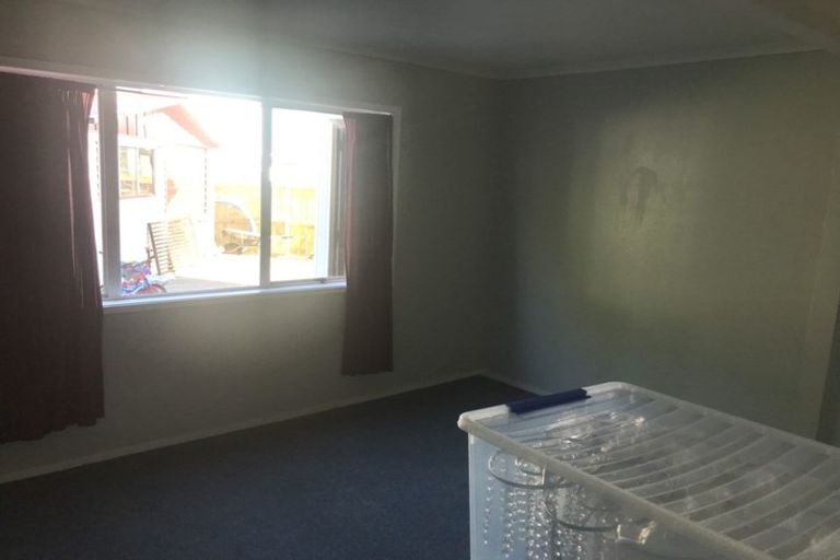 Photo of property in 7 Crampton Place, Manurewa, Auckland, 2102