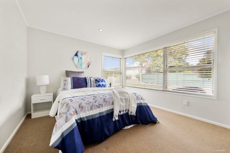 Photo of property in 9 Yacht Place, Bucklands Beach, Auckland, 2012