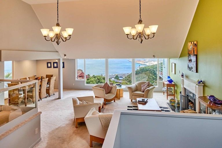 Photo of property in 59 Rama Crescent, Khandallah, Wellington, 6035