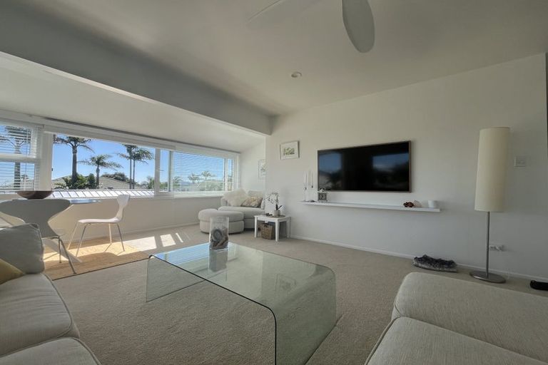 Photo of property in 1/11 Sanders Avenue, Takapuna, Auckland, 0622