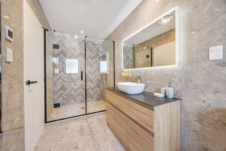 Photo of property in 17 Puia Street, Papatoetoe, 2025