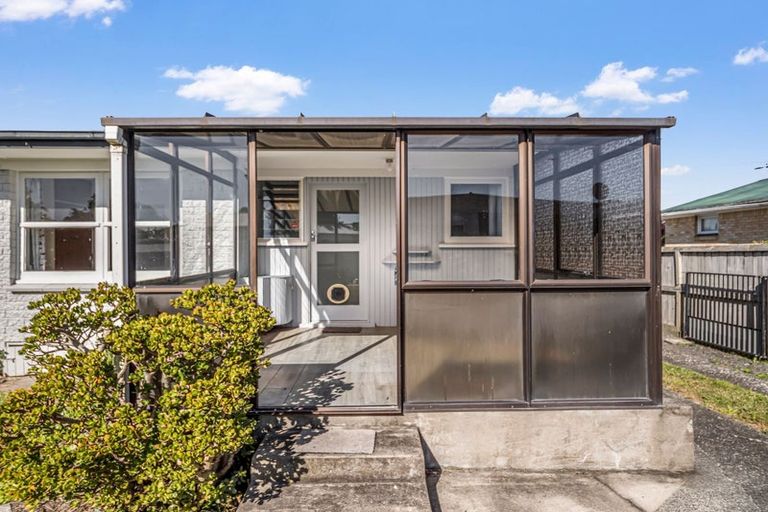 Photo of property in 1 Kingsley Street, St Andrews, Hamilton, 3200