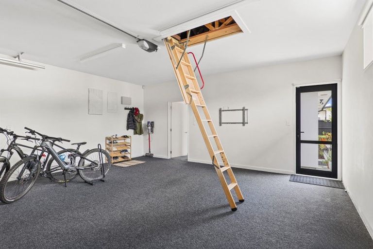 Photo of property in 13 Dollar Place, Prebbleton, 7604