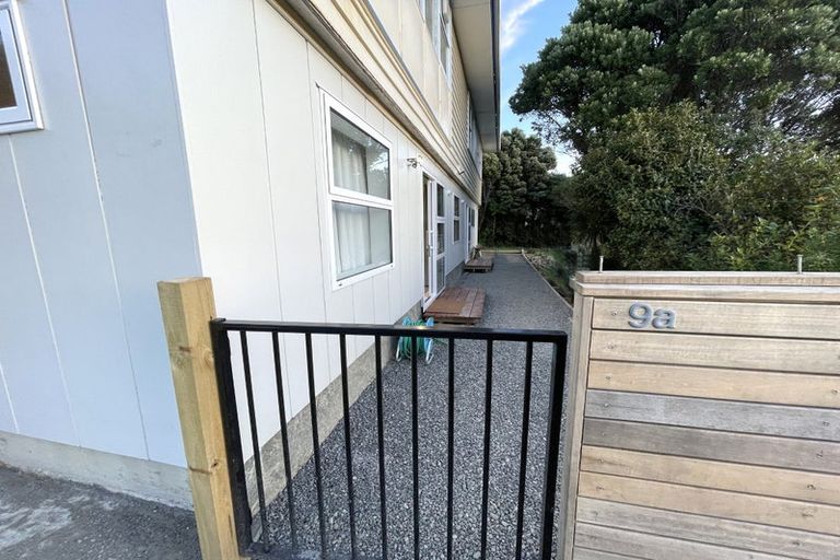 Photo of property in 9 Radnall Way, Johnsonville, Wellington, 6037