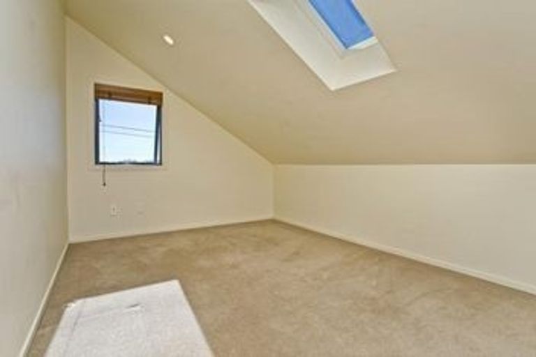 Photo of property in 9/191 Sunnynook Road, Wairau Valley, Auckland, 0627