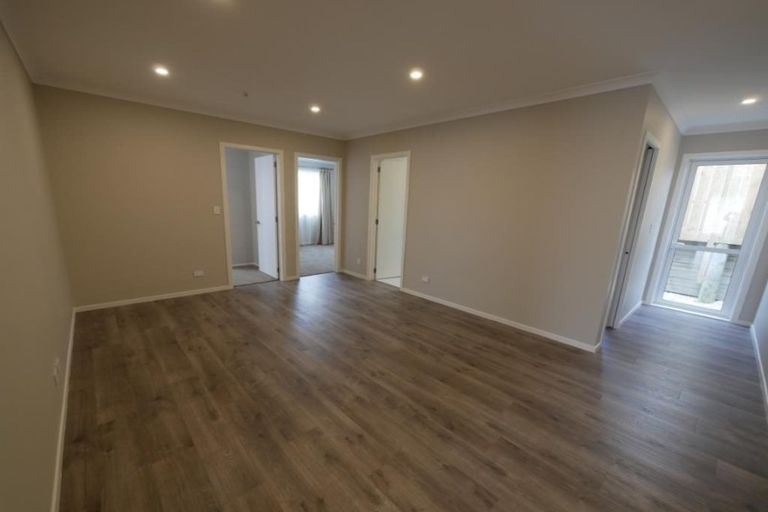 Photo of property in 21 Nohoanga Road, Karaka, Papakura, 2113