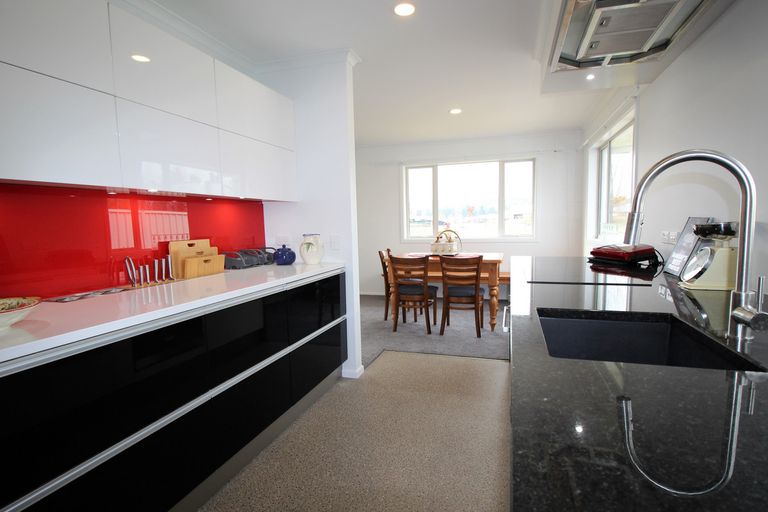 Photo of property in 18 Brooke Place, Alexandra, 9320