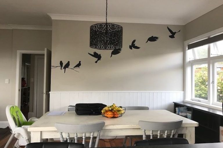 Photo of property in 28 Matenga Street, Waikanae, 5036