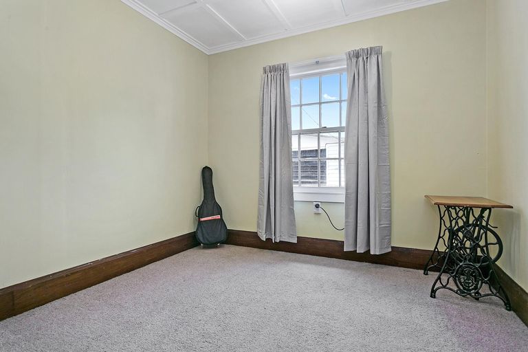 Photo of property in 27 Bear Street, Tirau, 3410