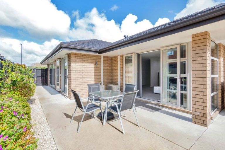 Photo of property in 40 Castellina Drive, Karaka, Papakura, 2113