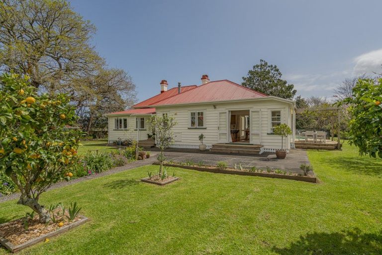 Photo of property in 72 Whangapoua Sh25 Road, Coromandel, 3506