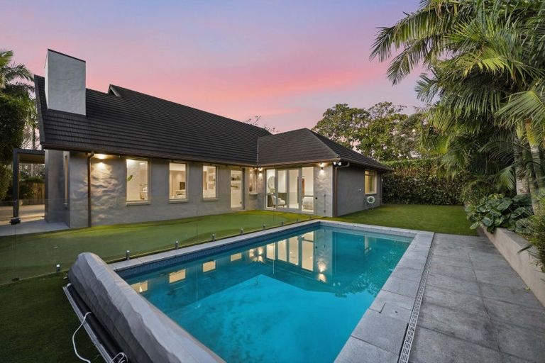 Photo of property in 15 Oak Manor Drive, Albany, Auckland, 0632