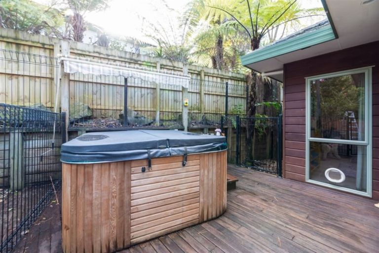 Photo of property in 279c Royal Road, Massey, Auckland, 0614