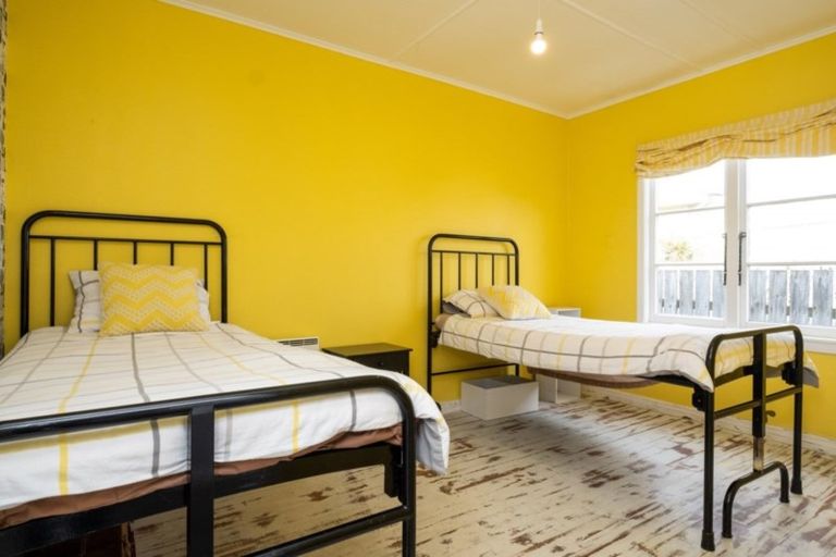 Photo of property in 138 Beach Road, Haumoana, 4102