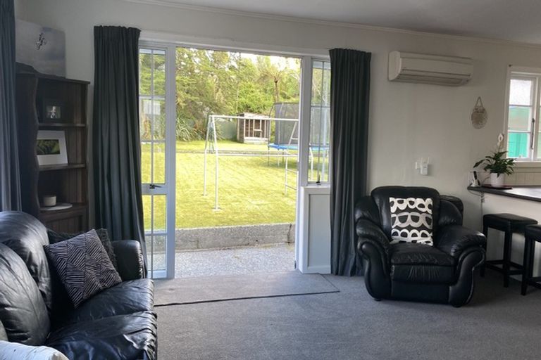 Photo of property in 17 Joyce Crescent, Greymouth, 7805