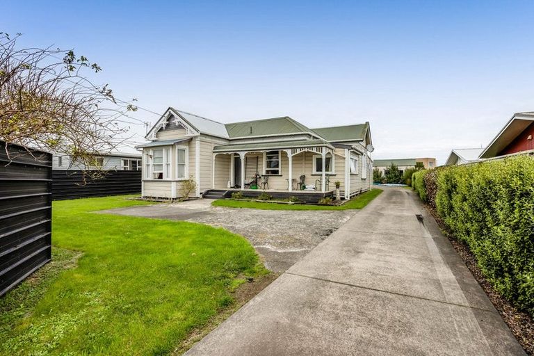 Photo of property in 221a South Road, Hawera, 4610