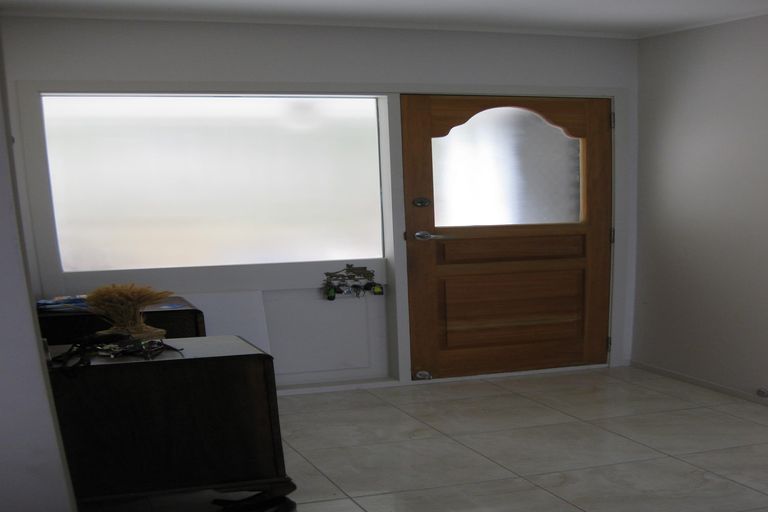 Photo of property in 29a Stanmore Bay Road, Stanmore Bay, Whangaparaoa, 0932