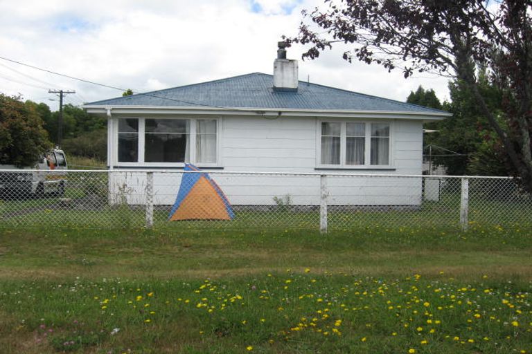 Photo of property in 24 Pitt Street, Raetihi, 4632