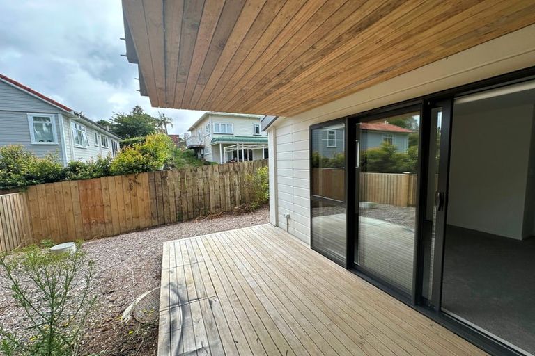 Photo of property in 32/9 Schnapper Rock Road, Greenhithe, Auckland, 0632