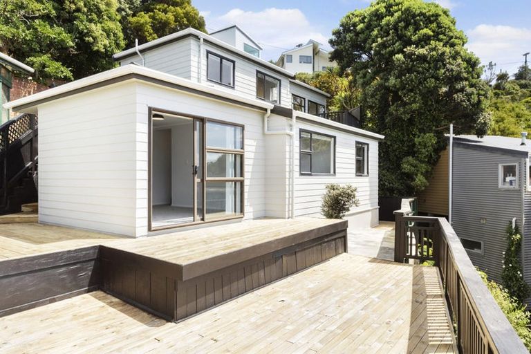 Photo of property in 51b View Road, Houghton Bay, Wellington, 6023