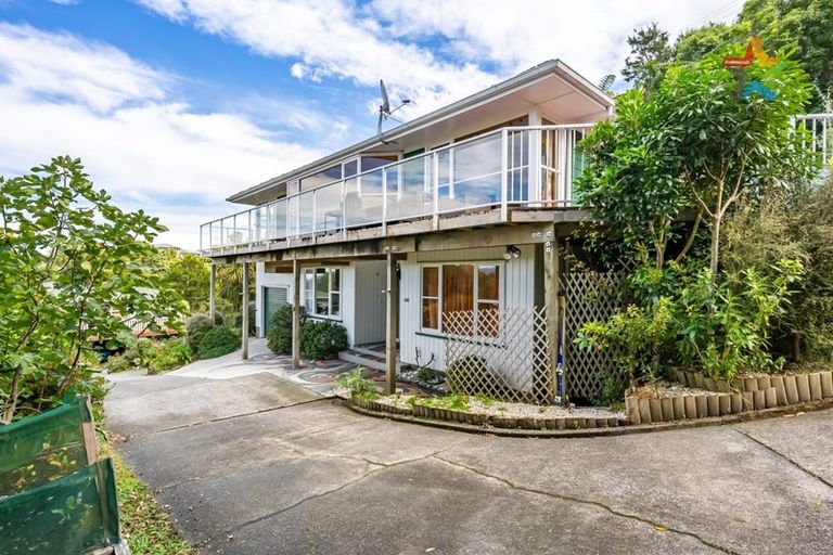 Photo of property in 138 Normandale Road, Normandale, Lower Hutt, 5010
