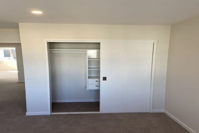 Photo of property in 16 Gecko Road, Hobsonville, Auckland, 0616