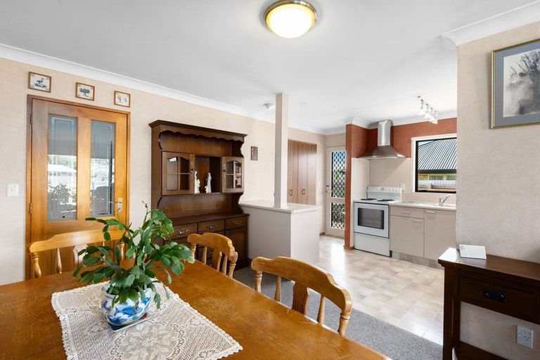 Photo of property in 1 Park Street, Mosgiel, 9024