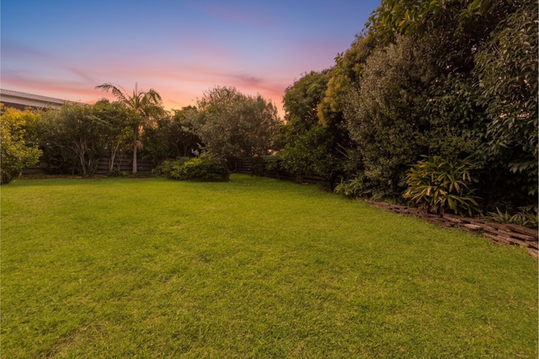 Photo of property in 20 Bexley Place, Pahurehure, Papakura, 2113