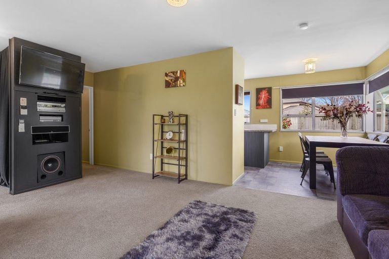 Photo of property in 2/92 Warden Street, Richmond, Christchurch, 8013