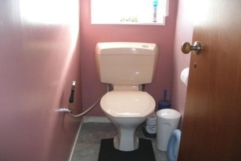 Photo of property in 1 Mayaro Crescent, Grenada Village, Wellington, 6037