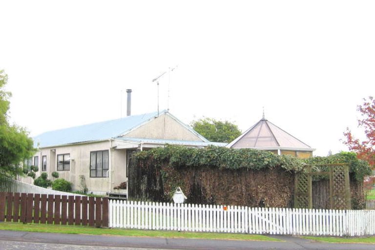 Photo of property in 1 Banbury Place, Tokoroa, 3420