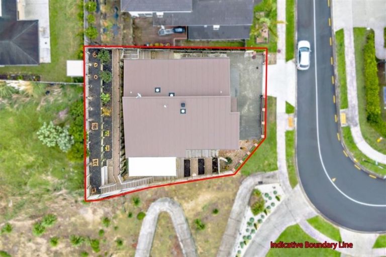 Photo of property in 33 Lucca Crescent, Flat Bush, Auckland, 2019