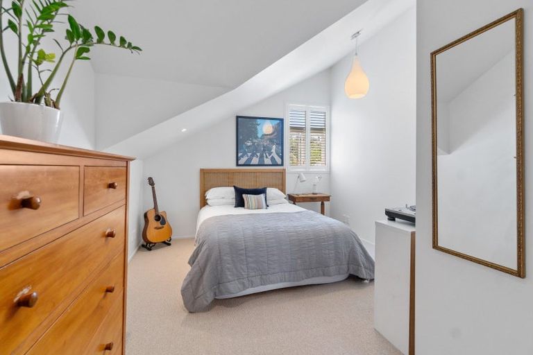 Photo of property in 11 King Edward Parade, Devonport, Auckland, 0624