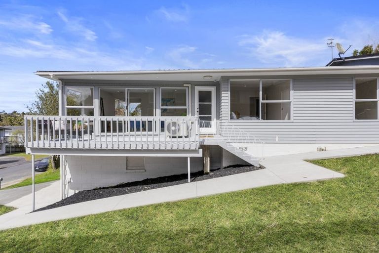 Photo of property in 9 Keldale Place, Forrest Hill, Auckland, 0620