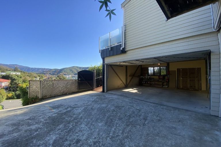 Photo of property in 8b Amelia Crescent, Waikawa, Picton, 7220