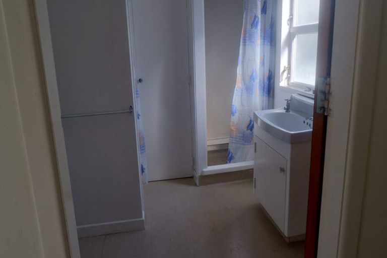 Photo of property in 94 Austin Street, Mount Victoria, Wellington, 6011