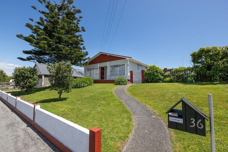 Photo of property in 36 Reid Street, Blaketown, Greymouth, 7805