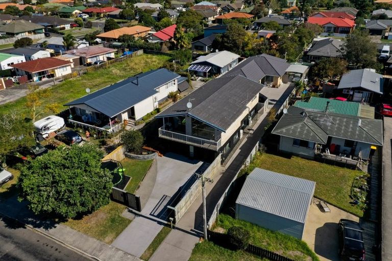 Photo of property in 226 Dickson Road, Papamoa Beach, Papamoa, 3118