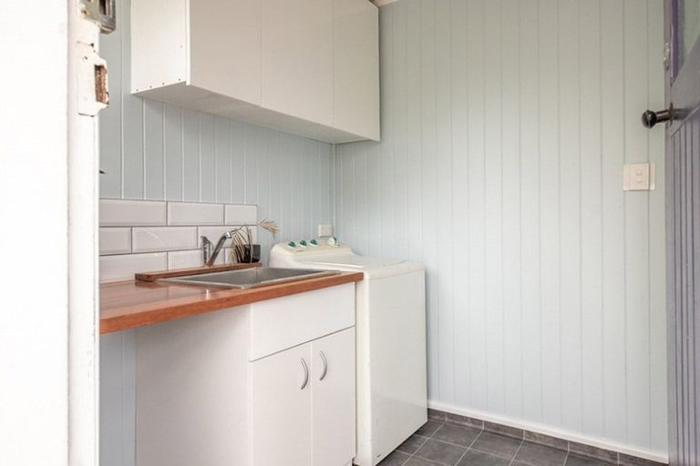 Photo of property in 23 Colvin Street, Westport, 7825