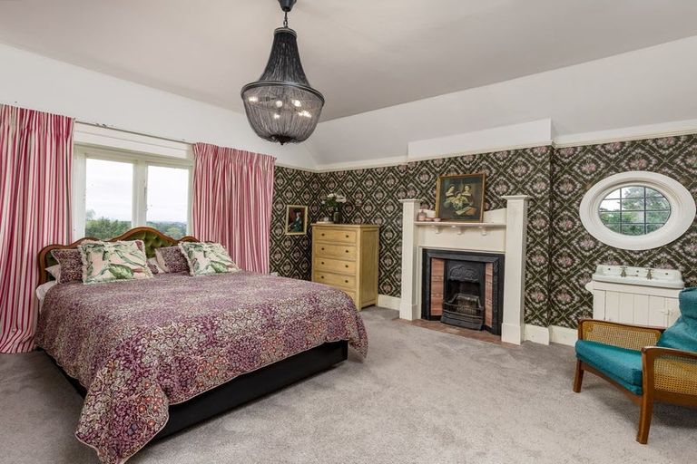 Photo of property in 10 Roma Way, Waitarere, 5510