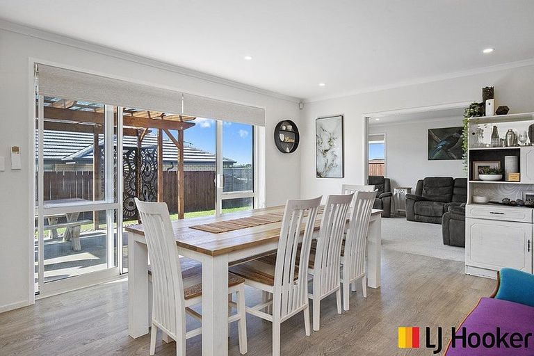 Photo of property in 2 Okohaka Avenue, Glenbrook, Waiuku, 2681