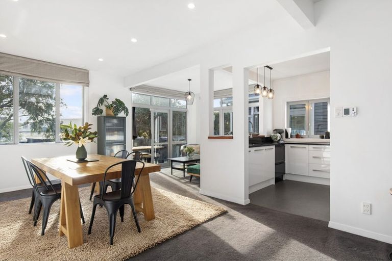 Photo of property in 5 Torridon Road, Miramar, Wellington, 6022