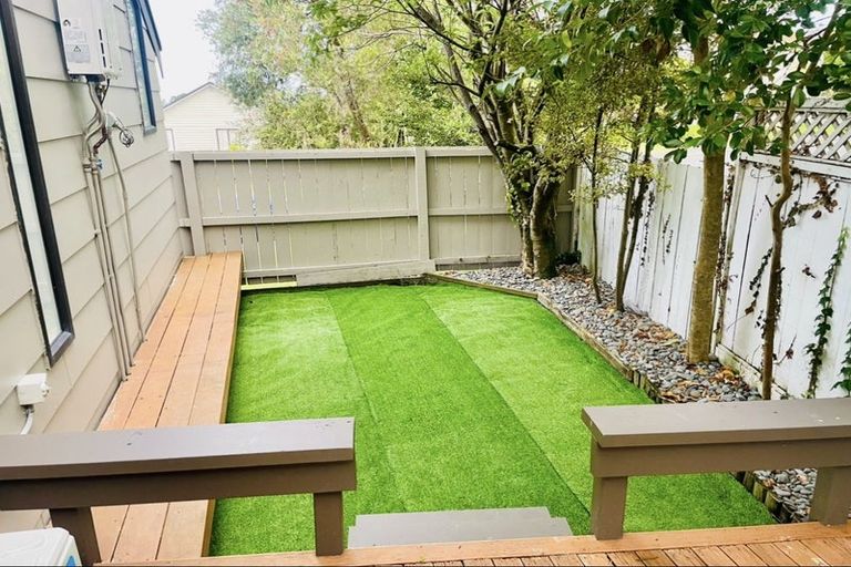 Photo of property in 36 White Heron Drive, Massey, Auckland, 0614