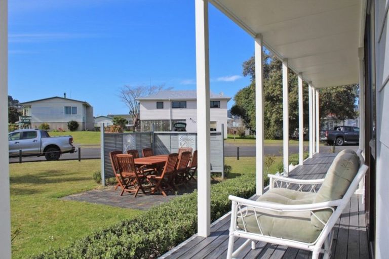 Photo of property in 3 Norfolk Place, Tairua, 3508