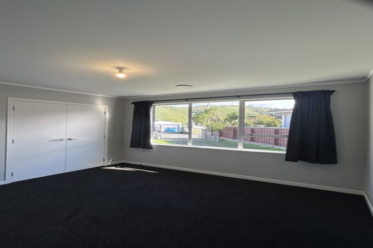 Photo of property in 271 Mitchell Street, Brooklyn, Wellington, 6021