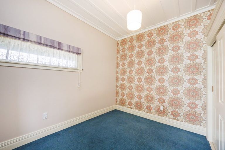 Photo of property in 18 Monckton Street, Feilding, 4702