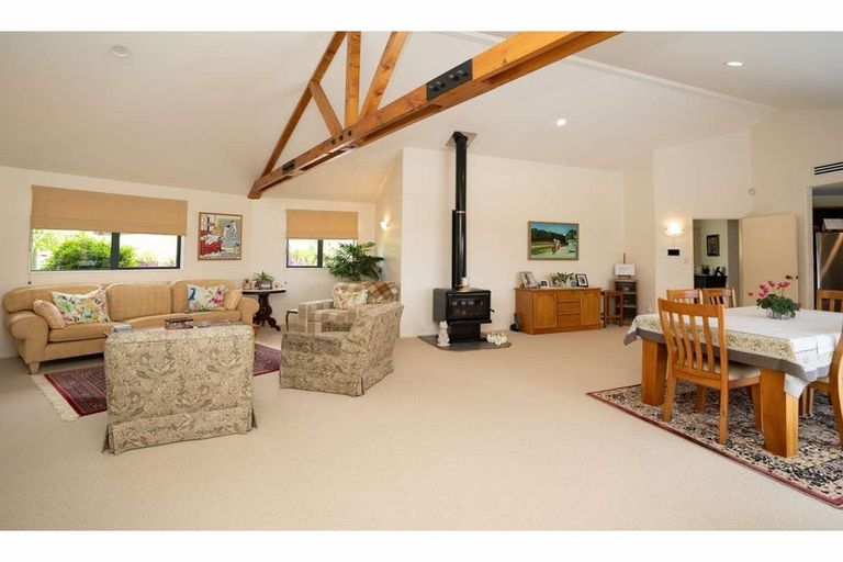 Photo of property in 28 Silkwood Lane, Kerikeri, 0230