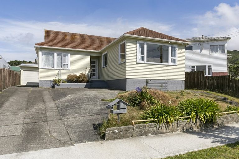 Photo of property in 9 Kipling Street, Johnsonville, Wellington, 6037