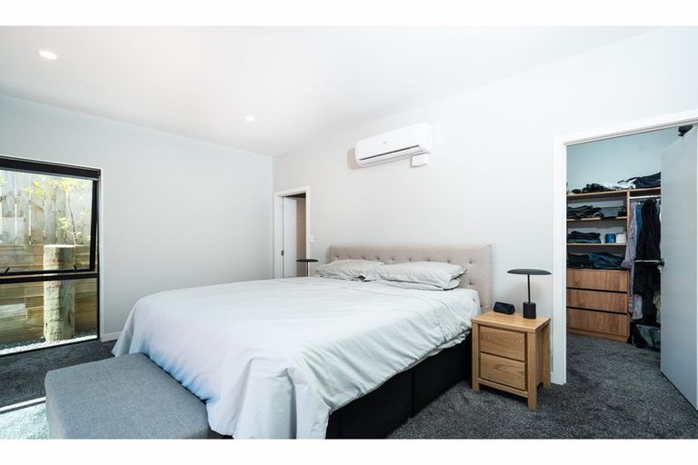 Photo of property in 14 Kaimai Avenue, Massey, Auckland, 0614